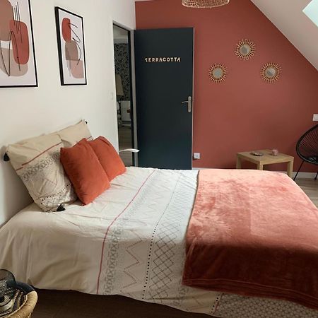 Margon  Les 3 Chambres De Christelle & Gilbert מראה חיצוני תמונה